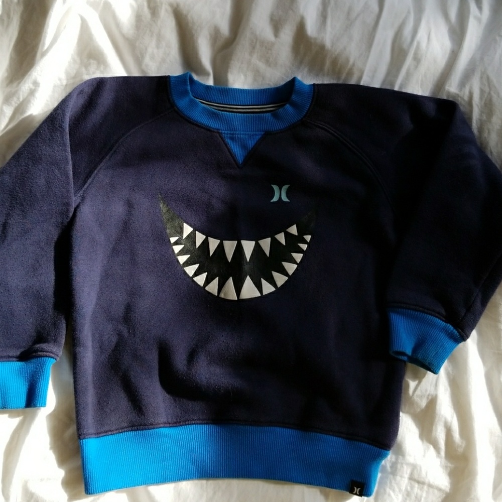 Hurley sweatshirt